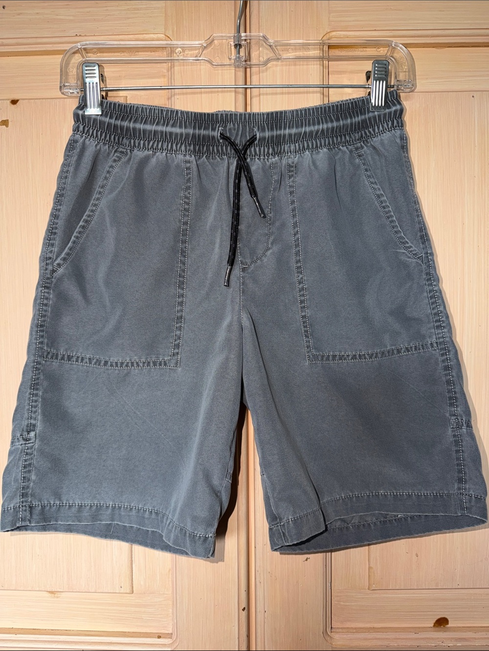 art class Charcoal Gray Drawstring Patch-Pocket Shorts